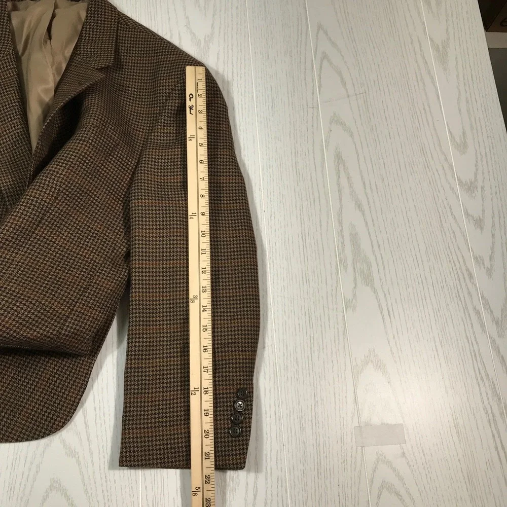 Vintage Jos A Bank Blazer 43R Wool Brown Houndstooth 2 Button Classic Sport Coat